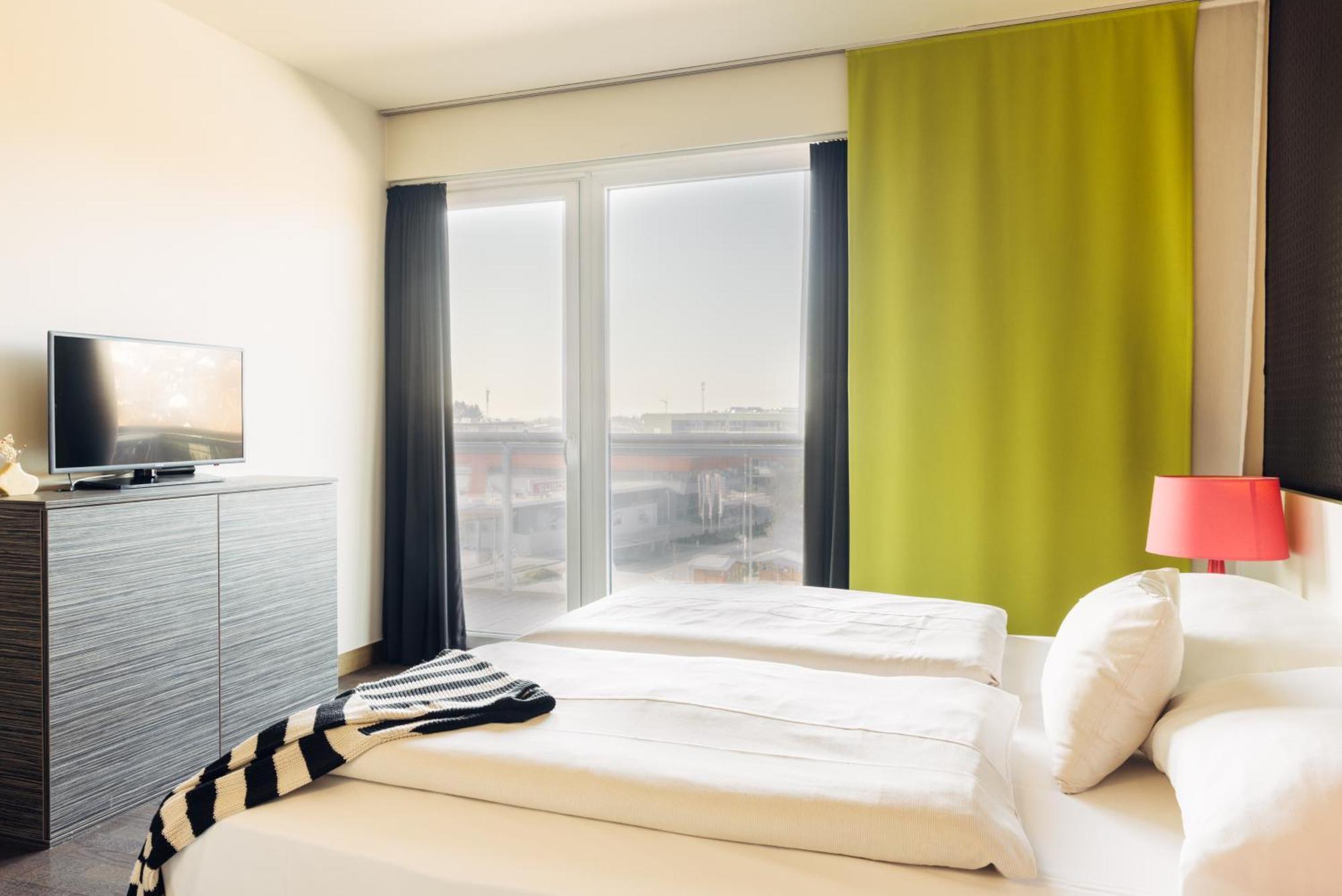 Harry'S Home Hart Bei Graz Hotel & Apartments Eksteriør bilde