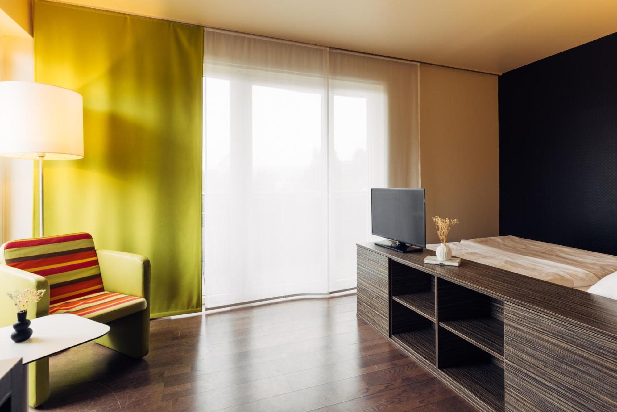 Harry'S Home Hart Bei Graz Hotel & Apartments Eksteriør bilde